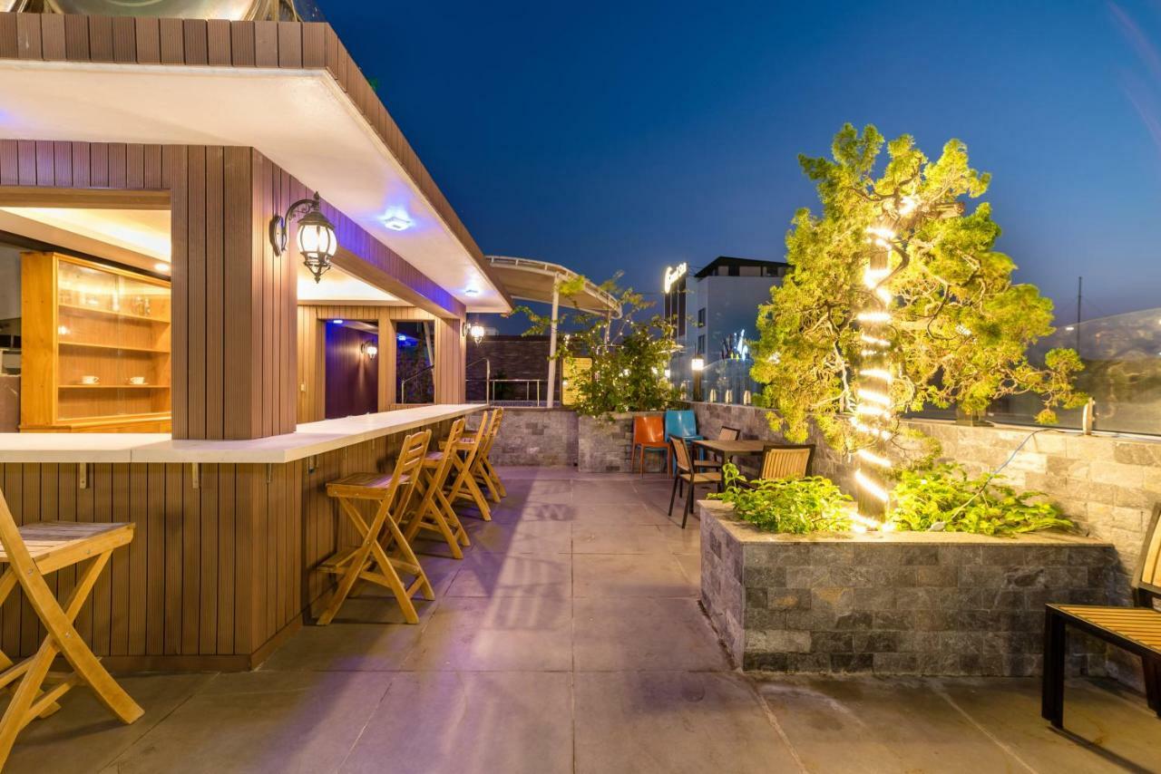 Orchide'Es Hotel Дананг Экстерьер фото